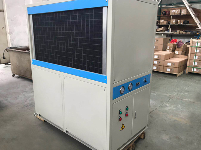 油冷機冬季清洗應該清洗哪些部件？